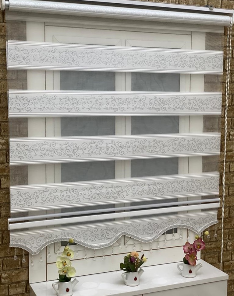Sarmaşık Zebra Perde Simli 3024