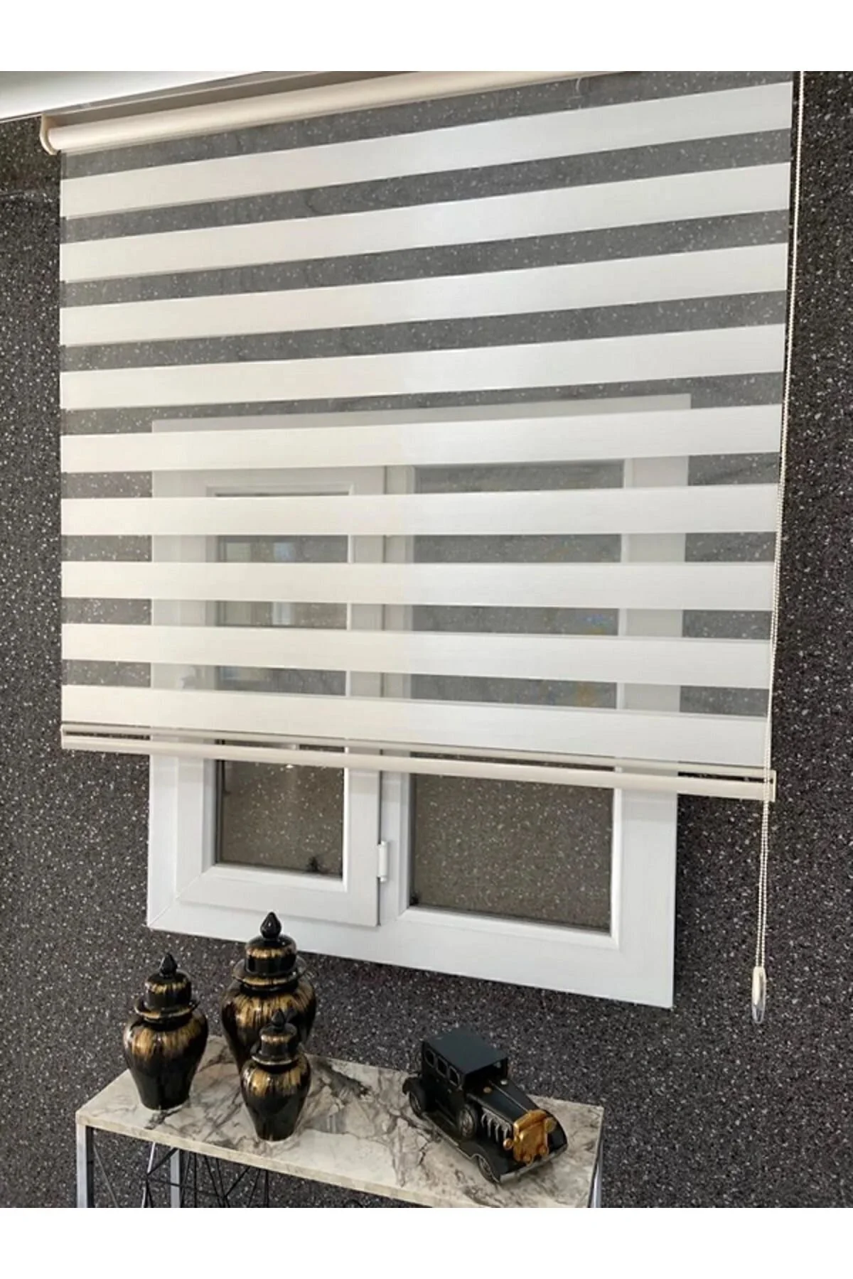 Düz Ekonomik Krem Zebra Perde