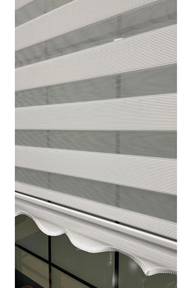 Mikro Plise Zebra Perde Beyaz